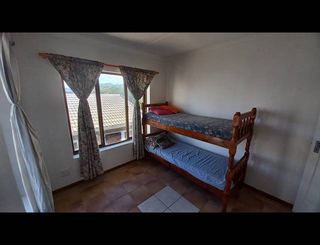 5 BEDROOM FREEHOLD FOR SALE IN KLEINKRANTZ